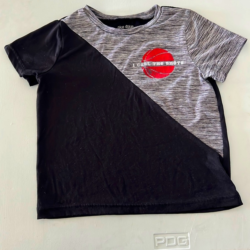 Boys black/ Gray basketball tee